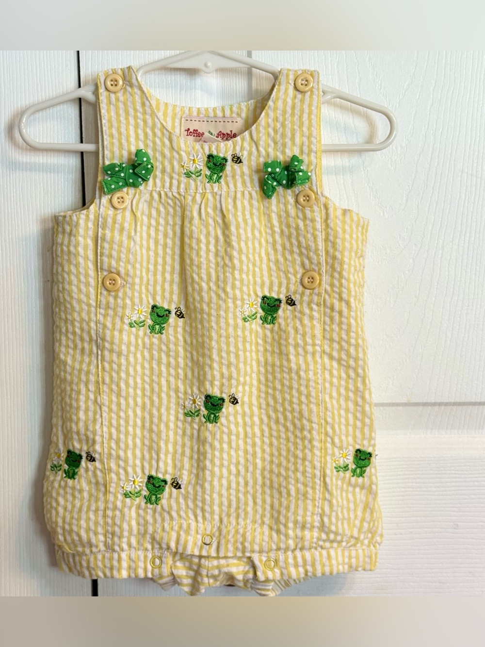 ☀️Vintage Toffee Apple Yellow Seersucker Frog Bubble Romper • Size 9M